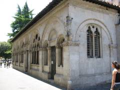 106-0693_img.jpg