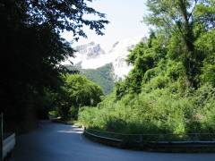 107-0704_img.jpg
