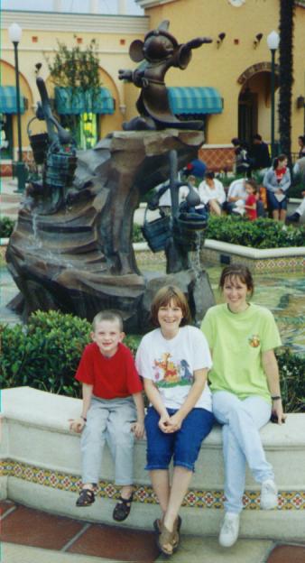 disney-kimberly-and-kids-with-fountain.jpg