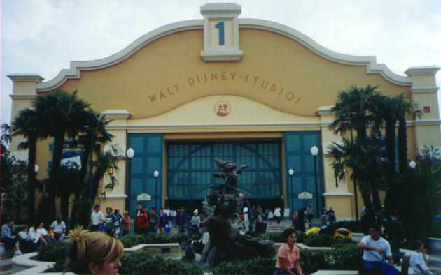 disney-main-entrance.jpg