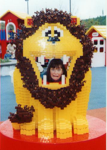 legoland-sabrina-with-lion.jpg