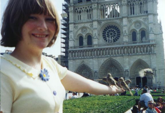 paris-notre-dame-with-birds.jpg